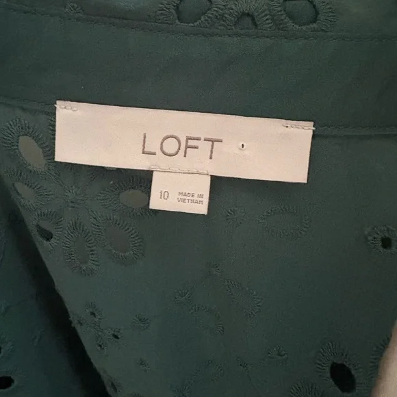 Loft Dress Womens size 10 Green Mini Eyelet Button Cottage Boho Summer Cotton - Picture 8 of 9